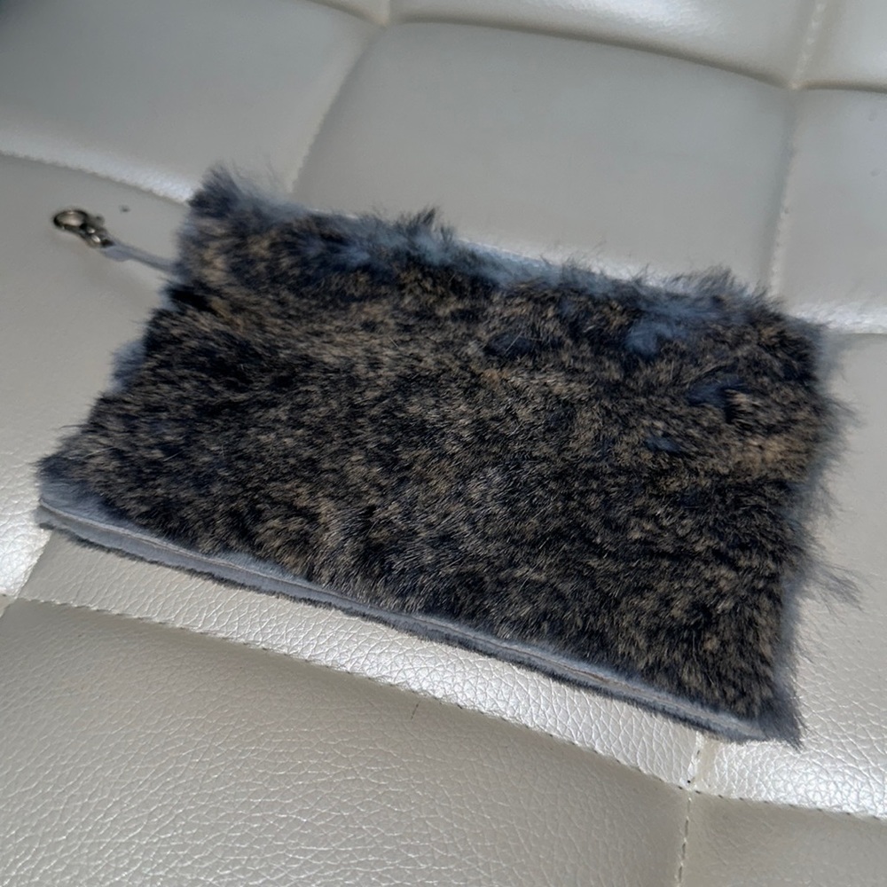 Chanel rabbit fur & suede key chain  pouch clutch bag - Picture 9 of 9